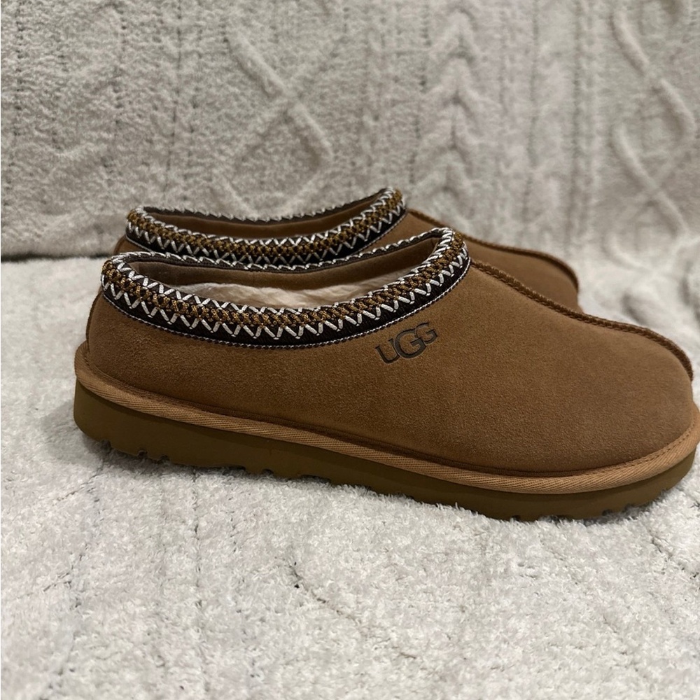 UGG Tasman slipper